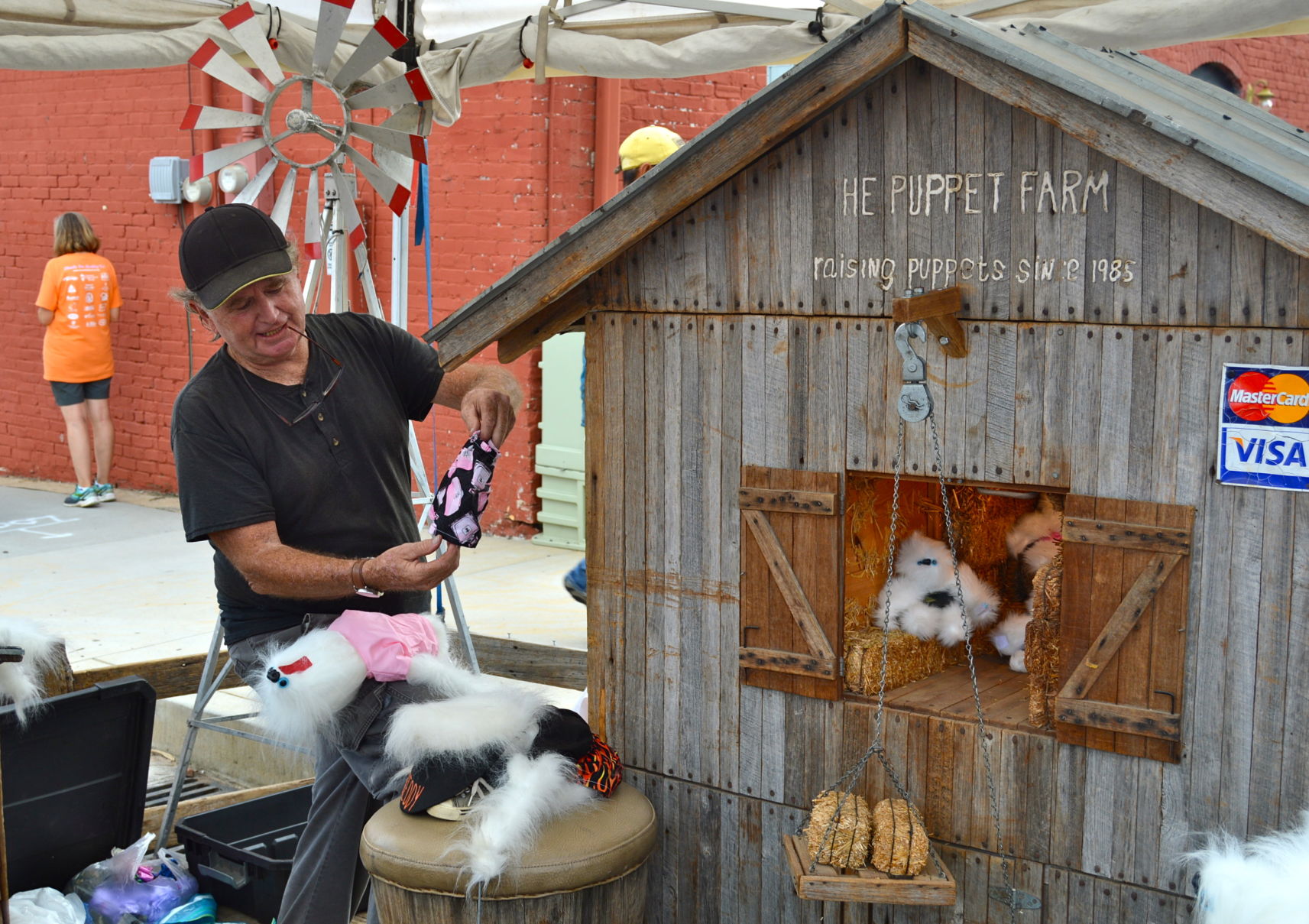 Duluth’s 36th annual Fall Festival boasts large crowds, though retains small-town feel